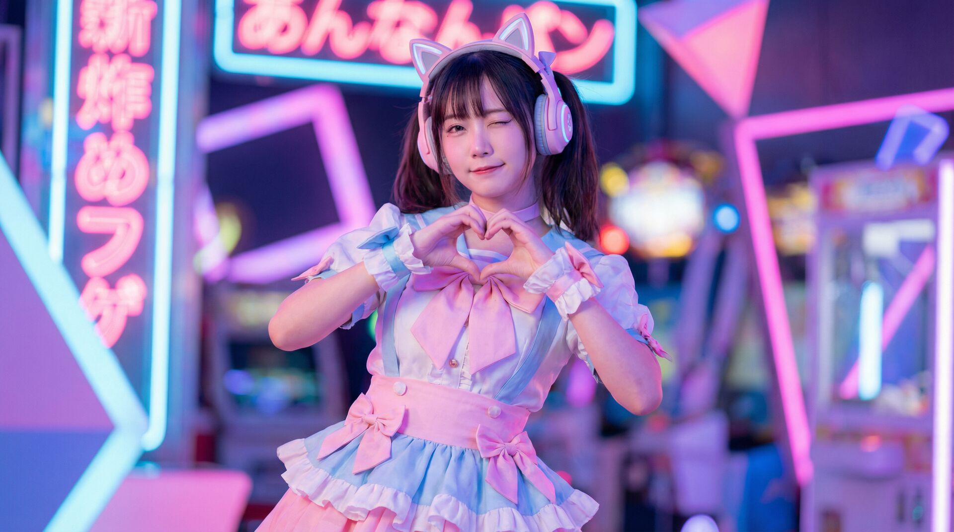 免费看片二次元cosplay视频